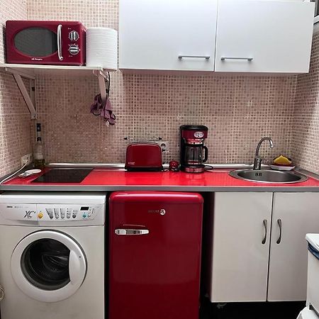 Estudio Con Terraza En Марбелья Экстерьер фото